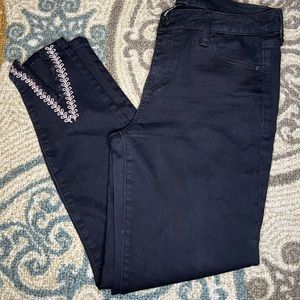 Celebrity Pink black mid rise ankle skinny jeans